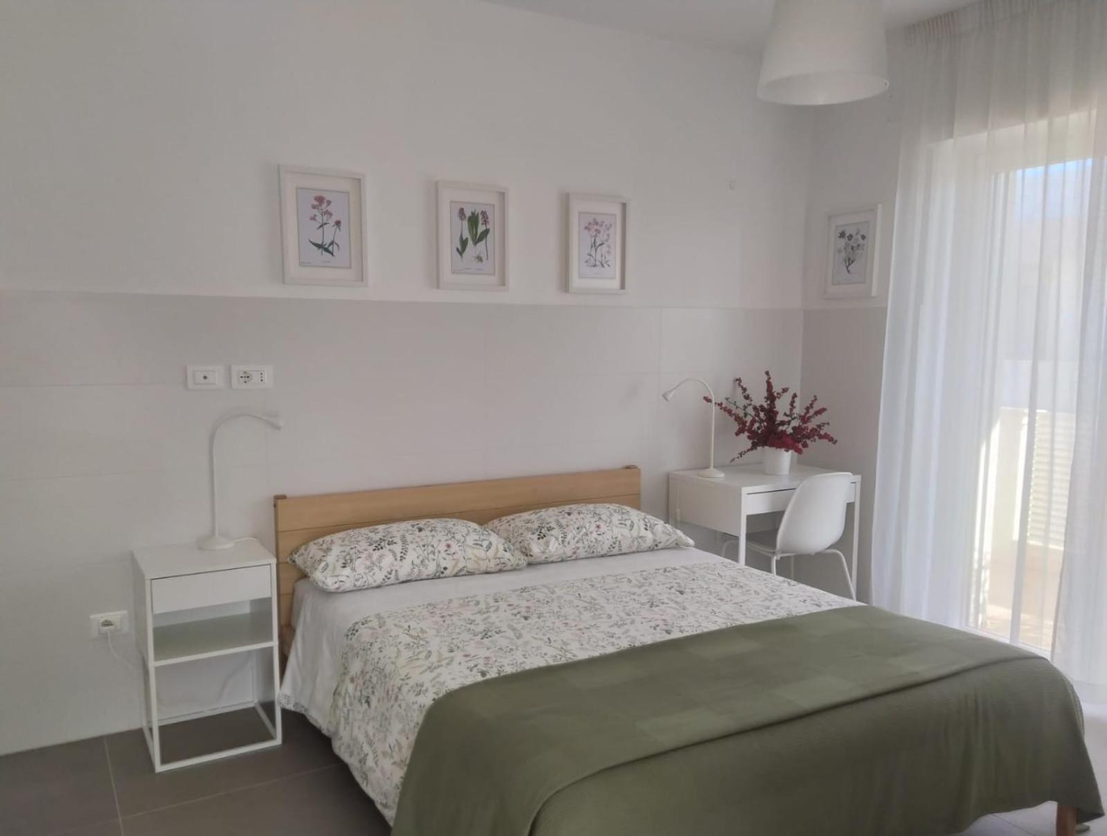 Sea Wind Stanza Con Garage E Ascensore 폴리나노 아마레 외부 사진